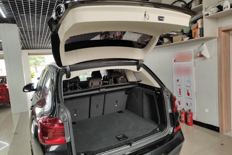 Used BMW X3 2021 xDrive25i M Sport Package Trunk