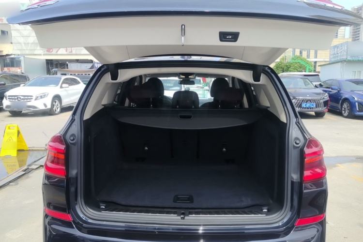 Used BMW X3 2021 Facelift xDrive28i Luxury Package Trunk