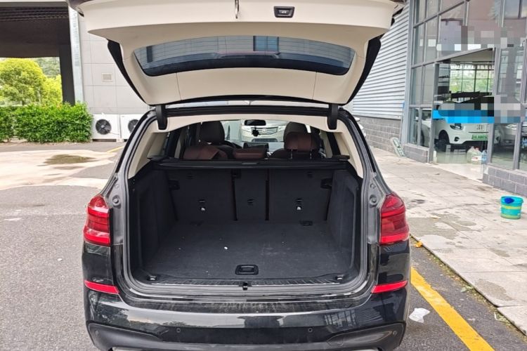Used BMW X3 2021 xDrive25i M Sport Package Trunk