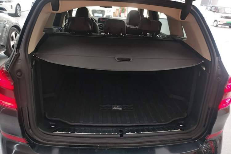 Used BMW X3 2021 xDrive30i Luxury Model with M Sport Package Trunk