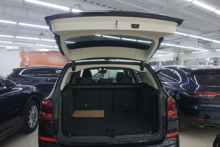 Used BMW X3 2021 xDrive25i M Sport Package Trunk