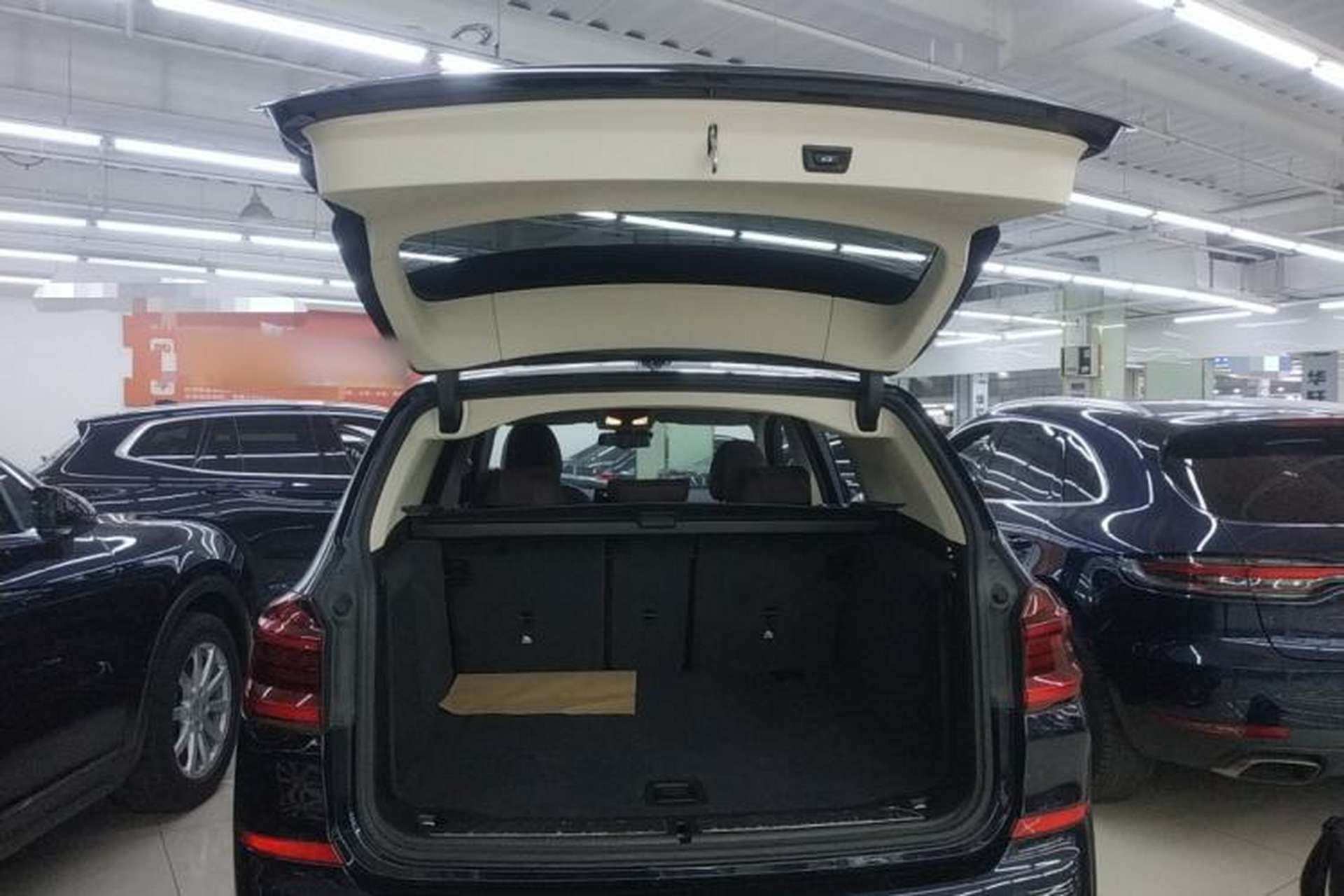Used BMW X3 2021 xDrive25i M Sport Package Trunk