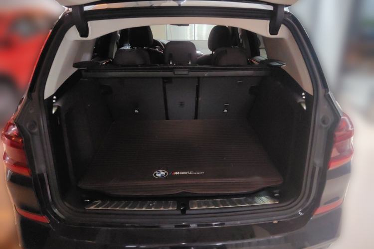 Used BMW X3 2021 Restyled xDrive25i M Sport Package Trunk