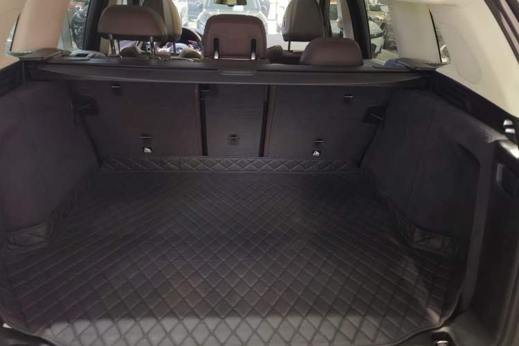 Used BMW X3 2021 xDrive28i M Sport Package Trunk