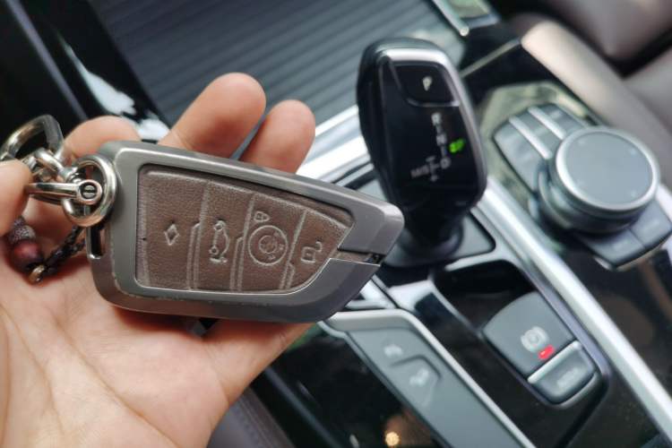 Used BMW X3 2021 xDrive25i Luxury Package Vehicle Key