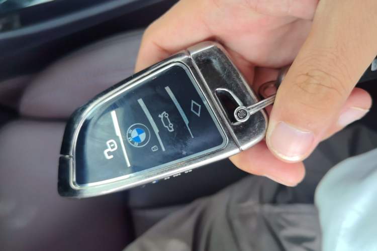 Used BMW X3 2021 Facelift xDrive28i Luxury Package Vehicle Key