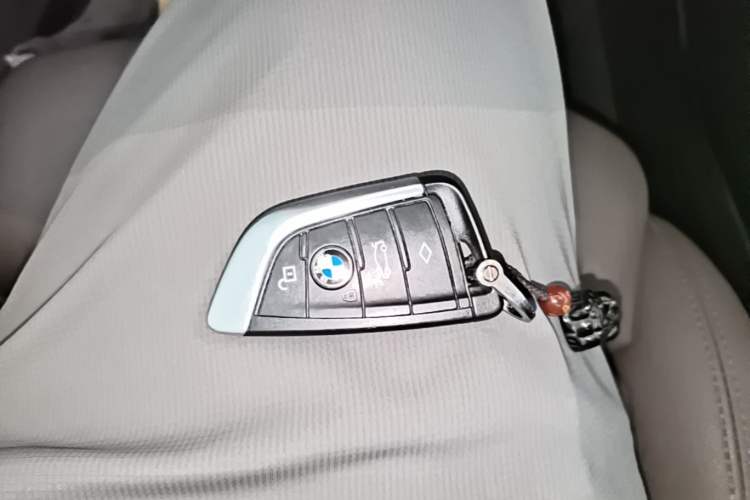 Used BMW X3 2021 xDrive25i M Sport Package Vehicle Key