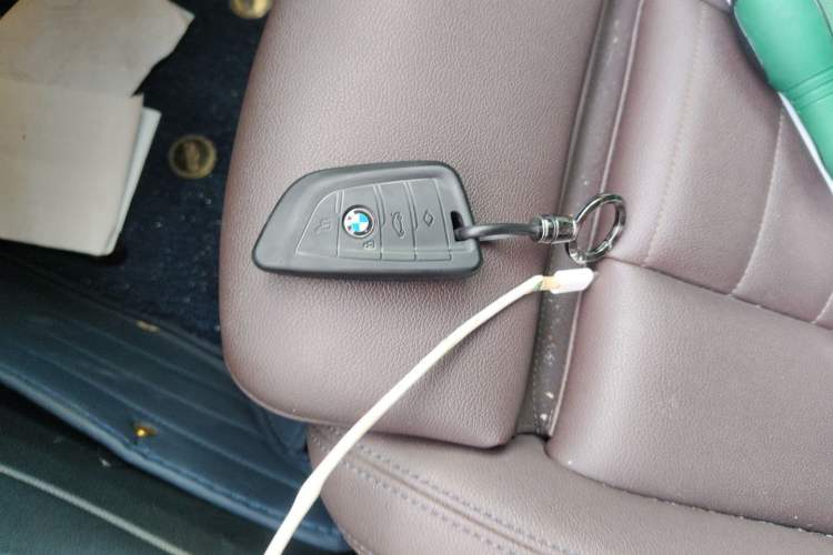 Used BMW X3 2021 xDrive28i Luxury Package Vehicle Key