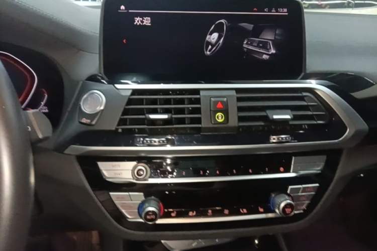 Used BMW X3 2021 Restyled xDrive25i M Sport Package Audio And AC Panel