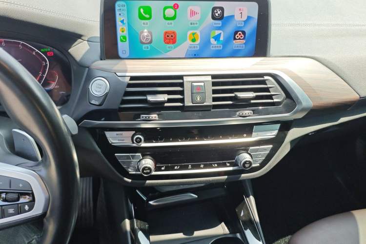 Used BMW X3 2021 xDrive28i M Sport Package Audio And AC Panel
