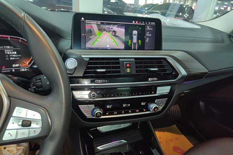 Used BMW X3 2021 xDrive28i Luxury Package Audio And AC Panel