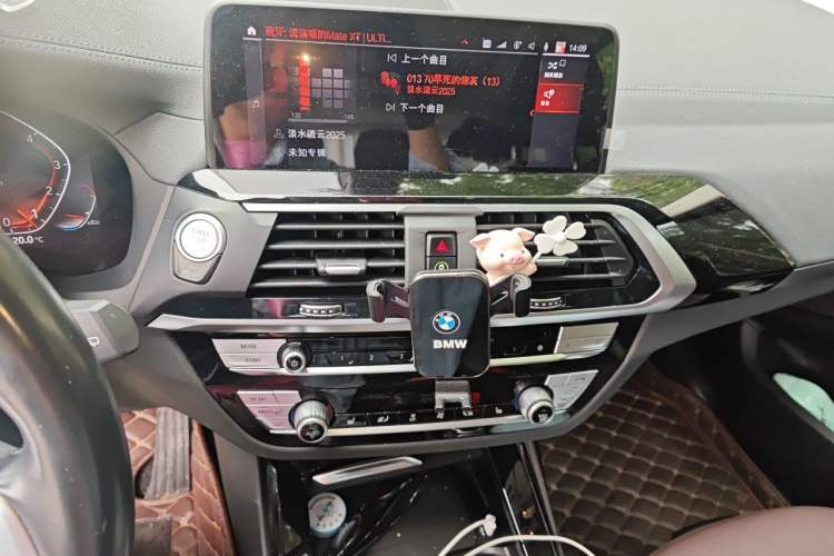 Used BMW X3 2021 xDrive25i M Sport Package Audio And AC Panel