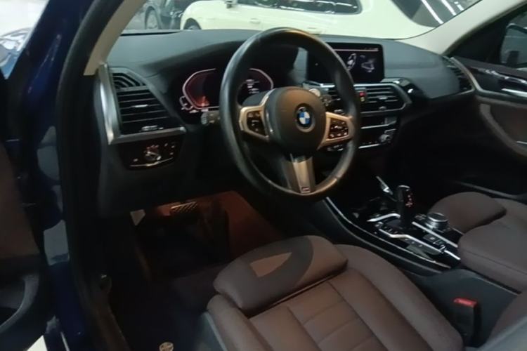 Used BMW X3 2021 Restyled xDrive25i M Sport Package Center Console