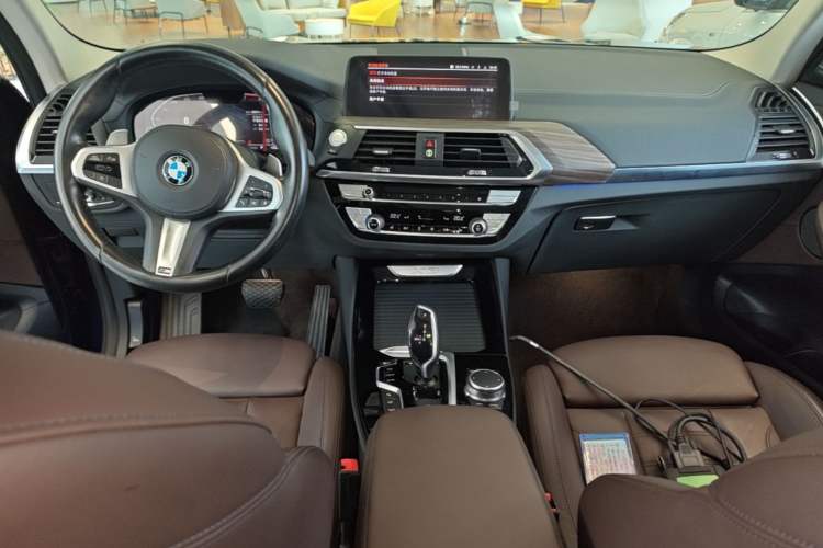 Used BMW X3 2021 Facelift xDrive28i M Sport Package Center Console