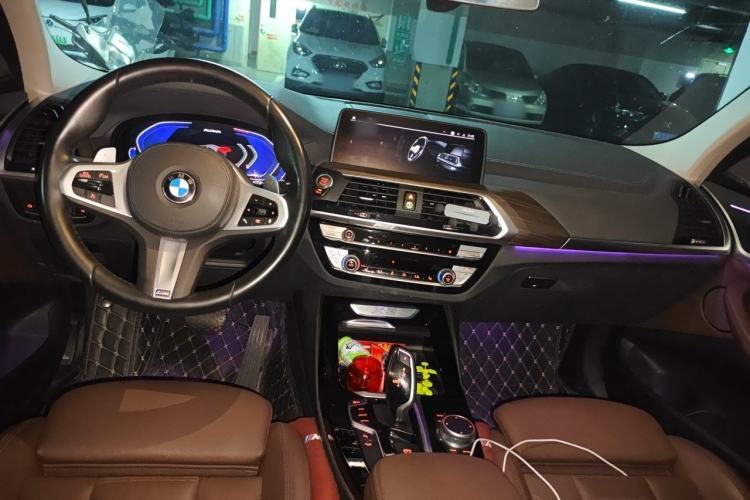 Used BMW X3 2021 xDrive28i M Sport Package Center Console