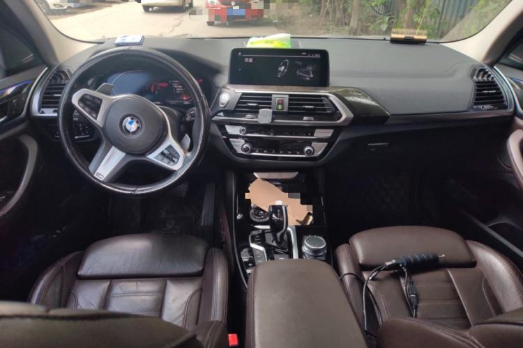 Used BMW X3 2021 xDrive30i Luxury Model with M Sport Package Center Console
