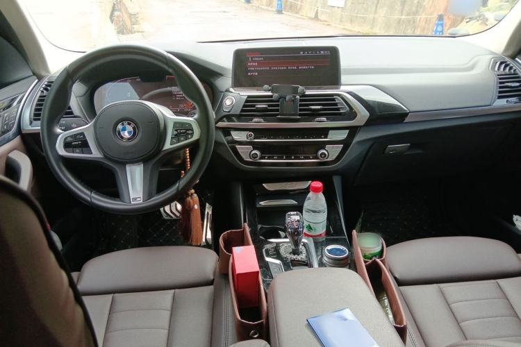 Used BMW X3 2021 xDrive25i M Sport Package Center Console