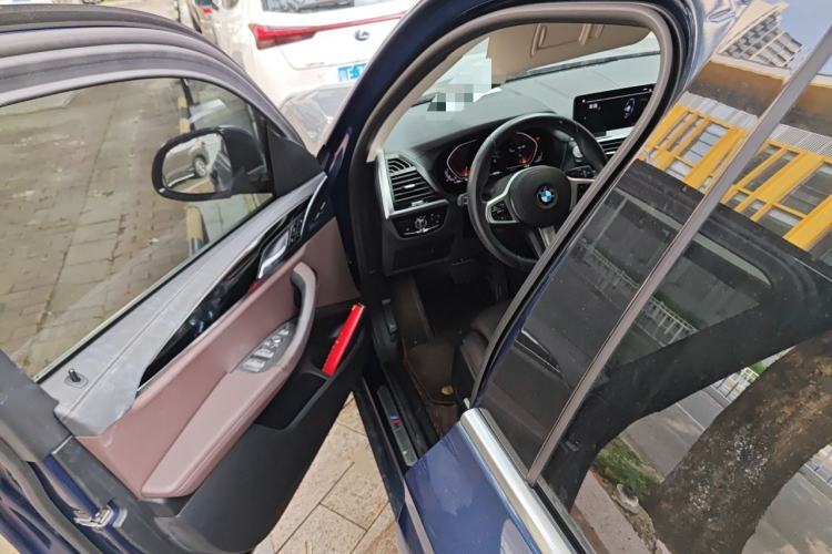 Used BMW X3 2021 xDrive25i M Sport Package Driver Seat
