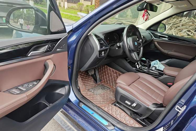 Used BMW X3 2021 xDrive25i M Sport Package Driver Seat