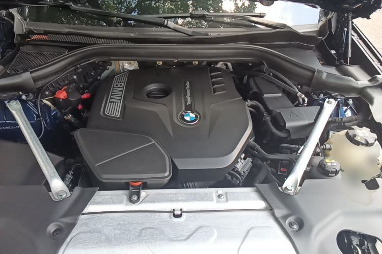 Used BMW X3 2021 xDrive25i M Sport Package Engine Bay