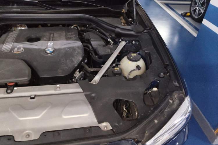 Used BMW X3 2021 xDrive25i Luxury Package Engine Bay Left