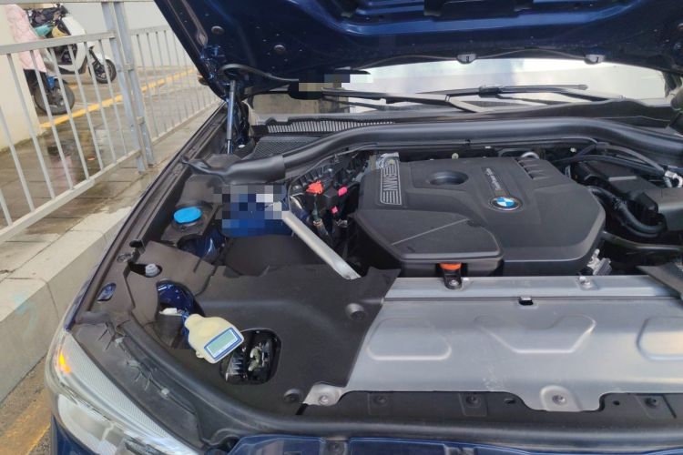Used BMW X3 2021 xDrive25i Luxury Package Engine Bay Right