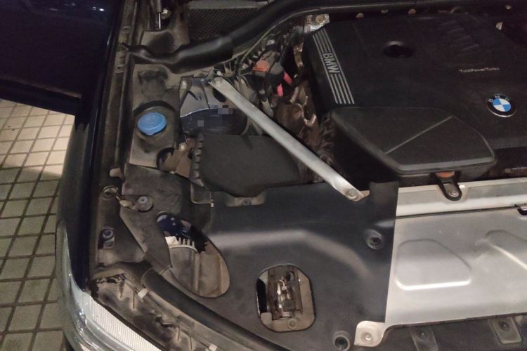 Used BMW X3 2021 Facelift xDrive25i Luxury Package Engine Bay Right