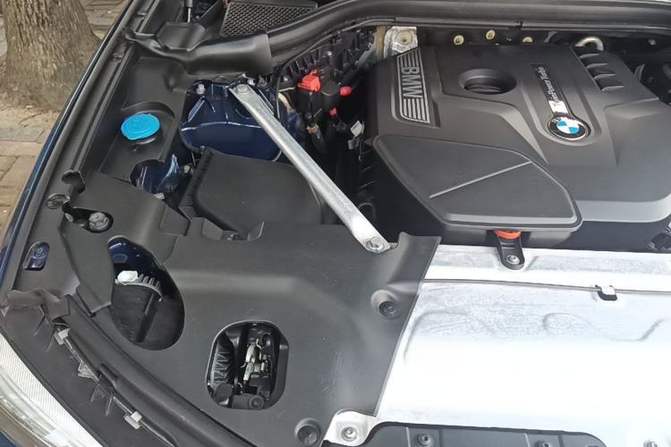 Used BMW X3 2021 xDrive25i M Sport Package Engine Bay Right