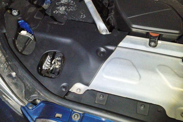 Used BMW X3 2021 Facelift xDrive28i M Sport Package Engine Bay Right
