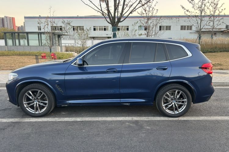 Used BMW X3 2021 xDrive25i M Sport Package Exterior 2