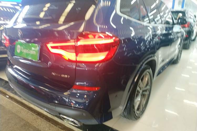 Used BMW X3 2021 xDrive28i M Sport Package Exterior 3