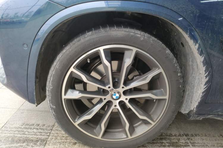 Used BMW X3 2021 xDrive30i Luxury Model with M Sport Package Exterior 4