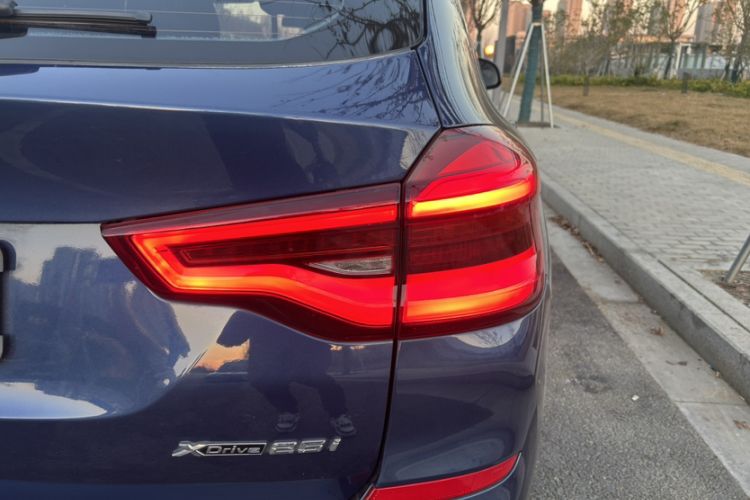 Used BMW X3 2021 xDrive25i M Sport Package Exterior 7