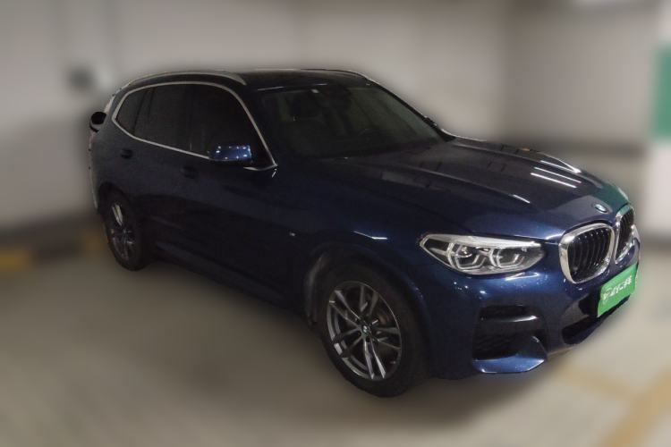 Used BMW X3 2021 Facelift xDrive25i Luxury Package Front Right 45 Deg