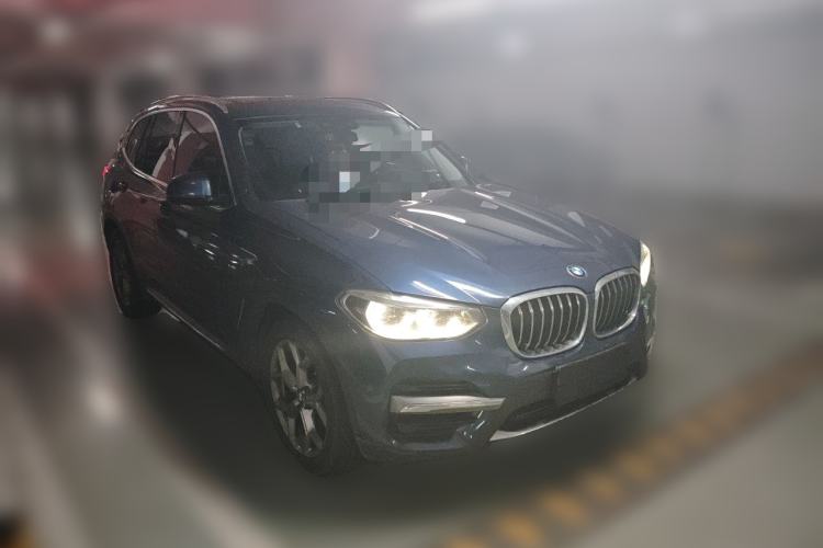 Used BMW X3 2021 xDrive28i Luxury Package Front Right 45 Deg
