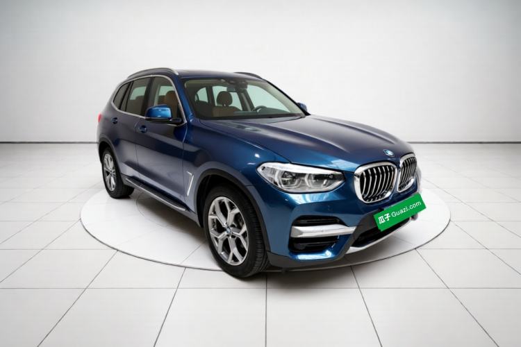 Used BMW X3 2021 xDrive28i Luxury Package Front Right 45 Deg