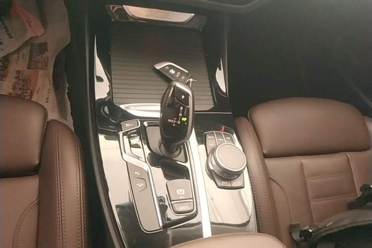 Used BMW X3 2021 xDrive28i M Sport Package Gear Lever