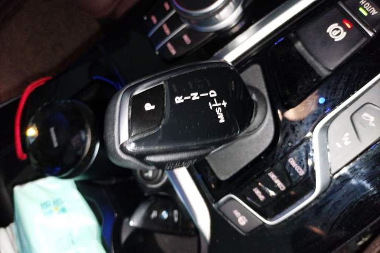 Used BMW X3 2021 xDrive28i Luxury Package Gear Lever