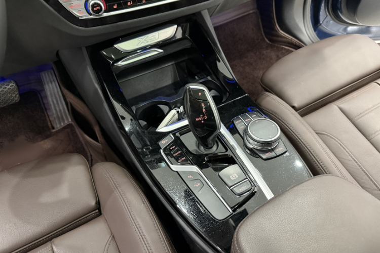 Used BMW X3 2021 Facelift xDrive28i M Sport Package Gear Lever