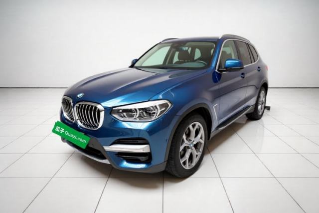 Ojetý BMW X3 2021 xDrive28i Luxury Package
