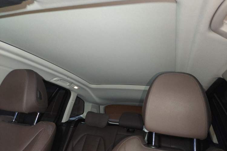 Used BMW X3 2021 xDrive30i Luxury Model with M Sport Package Headliner