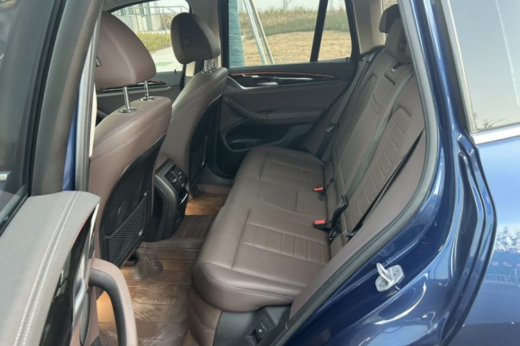 Used BMW X3 2021 xDrive25i M Sport Package Interior 3