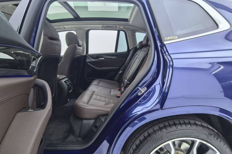 Used BMW X3 2021 xDrive30i Luxury Model with M Sport Package Interior 3