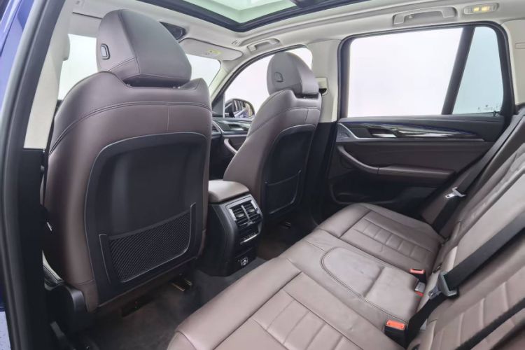 Used BMW X3 2021 xDrive30i Luxury Model with M Sport Package Interior 6