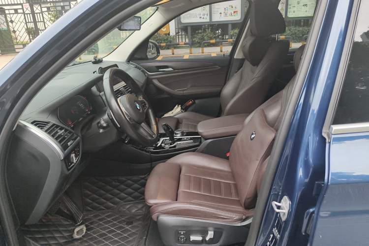 Used BMW X3 2021 xDrive28i M Sport Package Left Front Seat