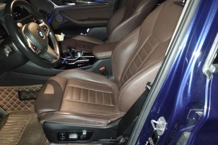 Used BMW X3 2021 xDrive30i Luxury Model with M Sport Package Left Front Seat