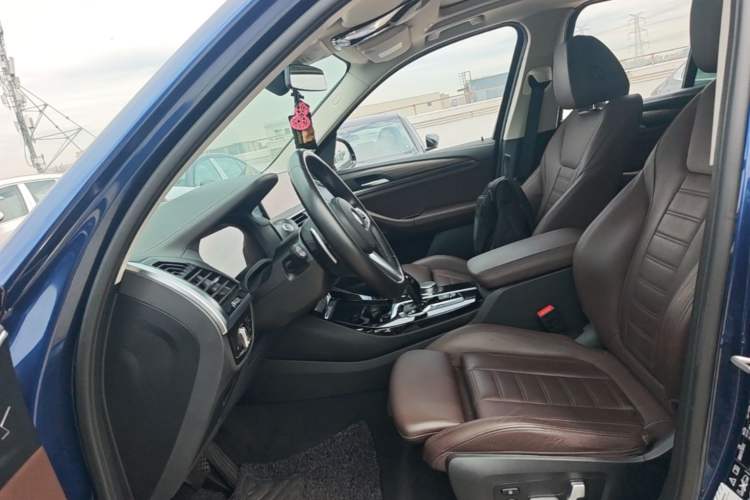 Used BMW X3 2021 xDrive28i M Sport Package Left Front Seat