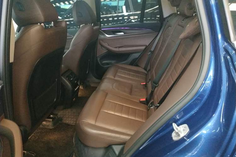 Used BMW X3 2021 xDrive28i M Sport Package Left Rear Seat