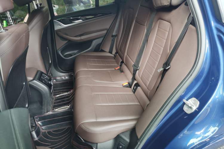 Used BMW X3 2021 xDrive25i M Sport Package Left Rear Seat