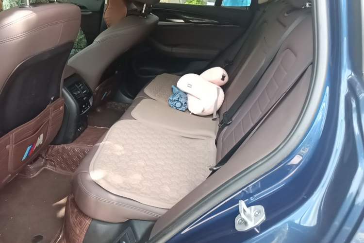 Used BMW X3 2021 xDrive25i M Sport Package Left Rear Seat